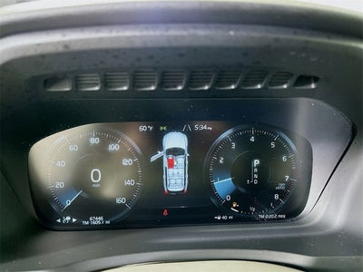 2020 Volvo XC90 Momentum