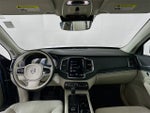 2020 Volvo XC90 Momentum