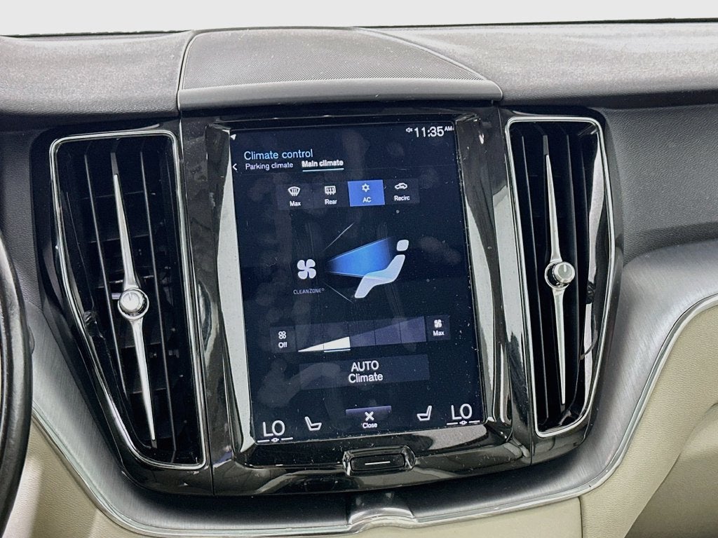 2018 Volvo XC60 T5 Momentum