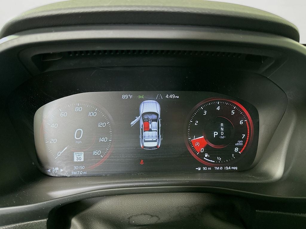 2021 Volvo XC40 R-Design