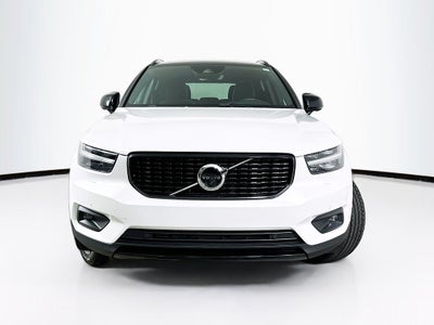 2021 Volvo XC40 R-Design
