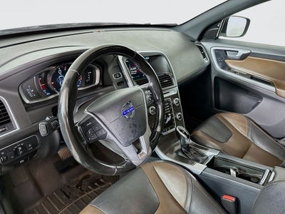 2016 Volvo XC60 T5 Drive-E Premier