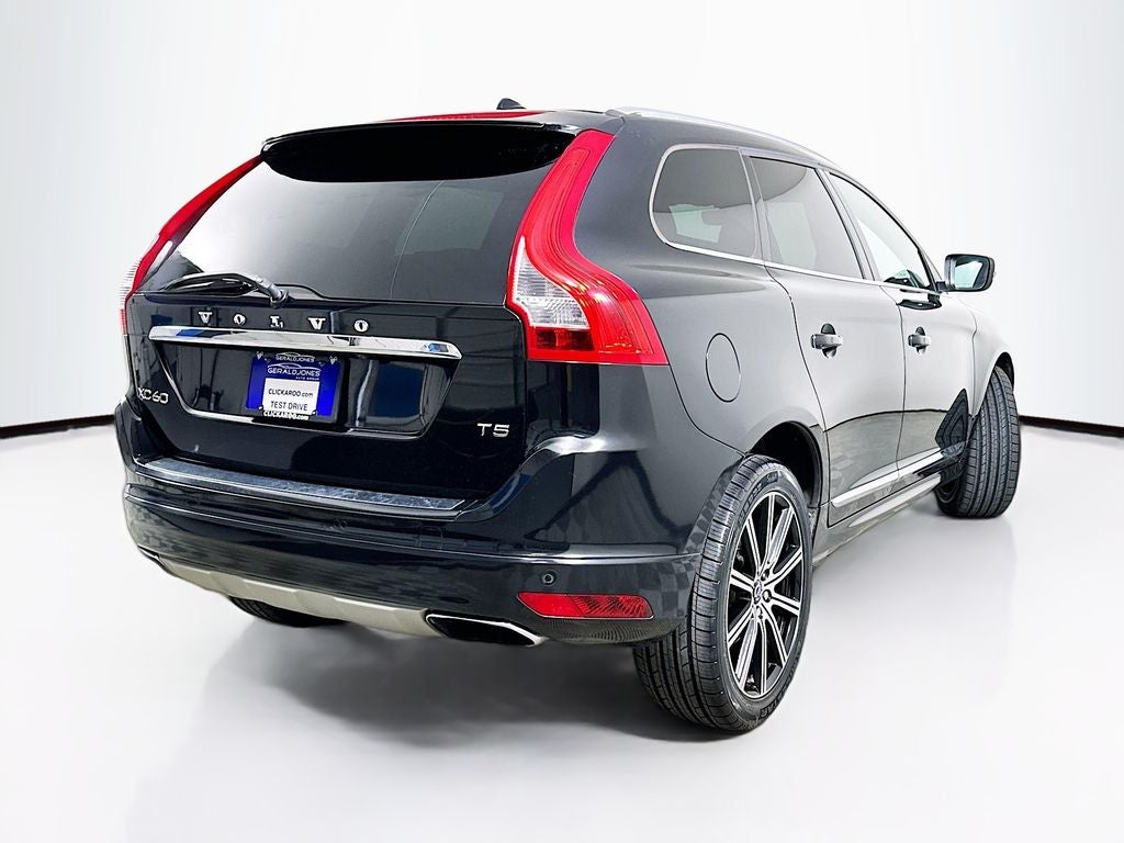2016 Volvo XC60 T5 Drive-E Premier