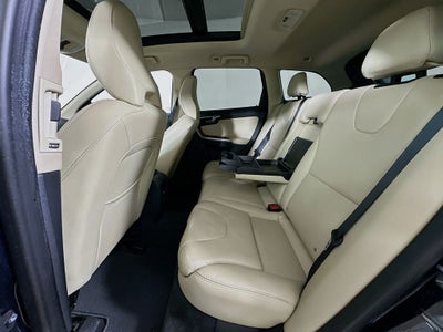 2017 Volvo XC60 T5 Inscription