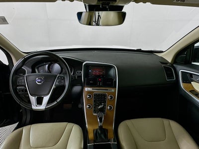 2017 Volvo XC60 T5 Inscription