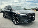 2022 Volvo XC90 T6 Momentum