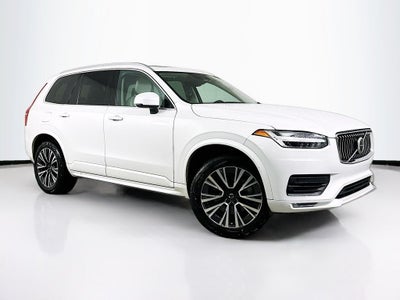 2020 Volvo XC90 T6 Momentum