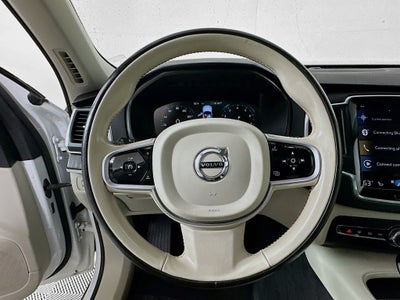 2020 Volvo XC90 T6 Momentum