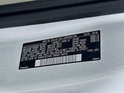 2020 Volvo XC90 T6 Momentum