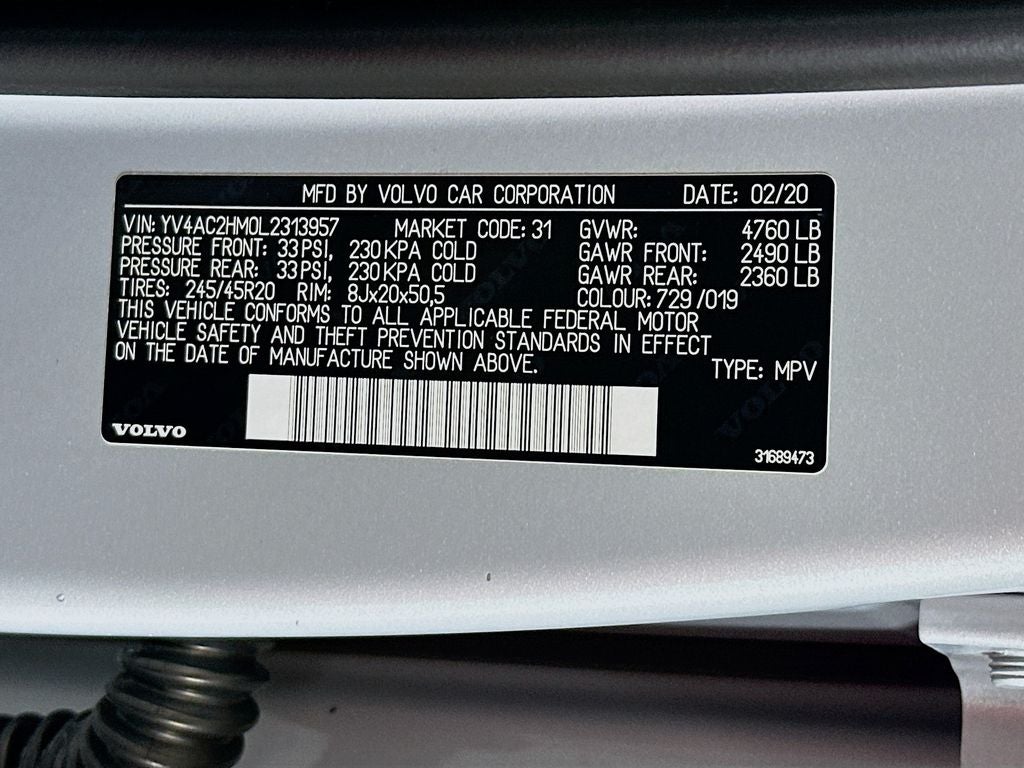 2020 Volvo XC40 R-Design