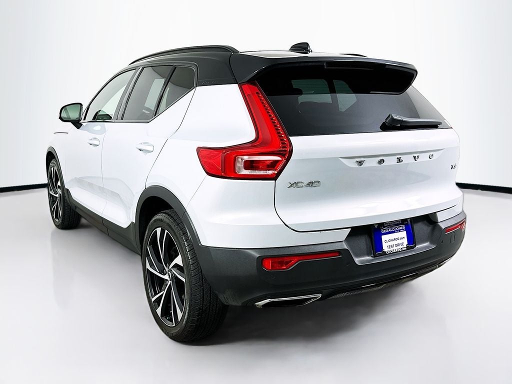 2020 Volvo XC40 R-Design