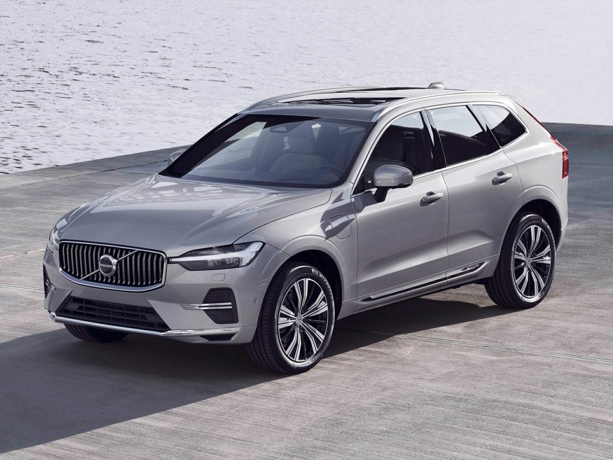 2022 Volvo XC60 Recharge Plug-In Hybrid T8 R-Design