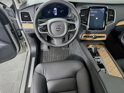 2025 Volvo XC90 Plug-In Hybrid T8 Plus 6 Passenger