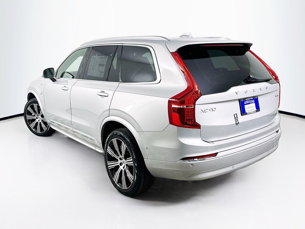 2025 Volvo XC90 Plug-In Hybrid T8 Plus 6 Passenger