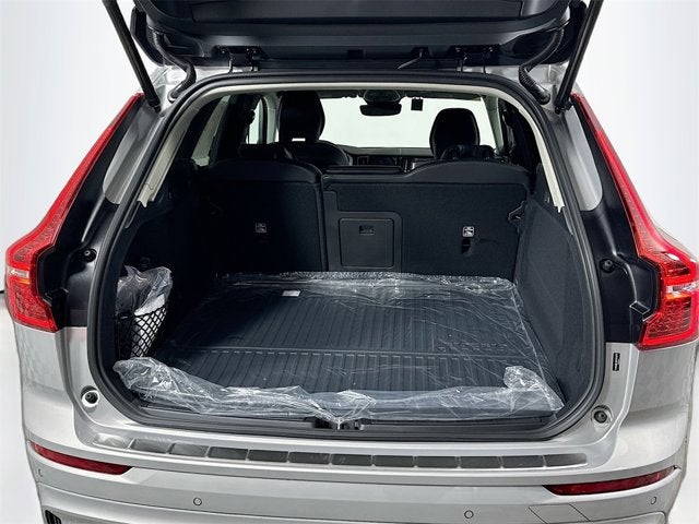 2025 Volvo XC60 Plug-In Hybrid Core