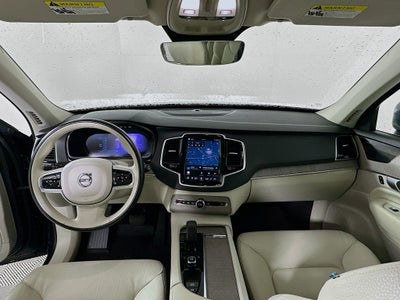 2023 Volvo XC90 B5 Plus