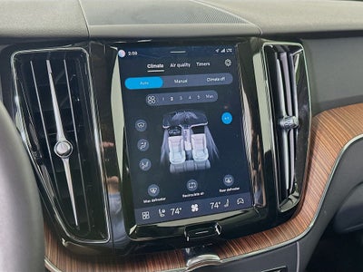 2024 Volvo XC60 B5 Plus Dark Theme