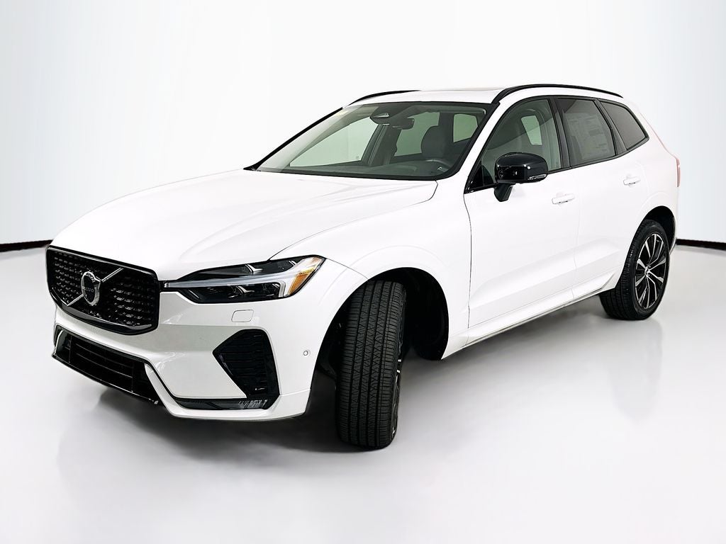2024 Volvo XC60 B5 Plus Dark Theme