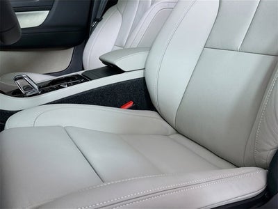 2025 Volvo XC40 Plus Dark Theme