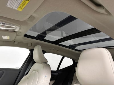 2024 Volvo XC40 B5 Plus Bright Theme