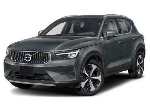 2025 Volvo XC40 B5 Ultra Bright Theme