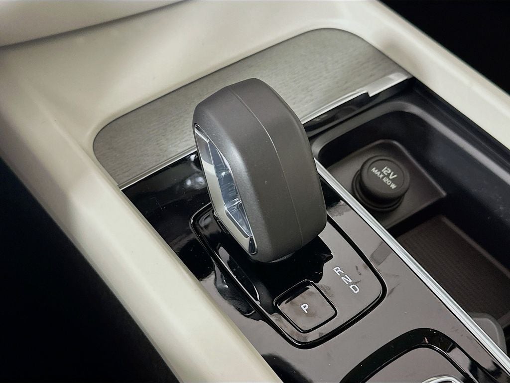 2026 Volvo V60 Cross Country B5 Plus
