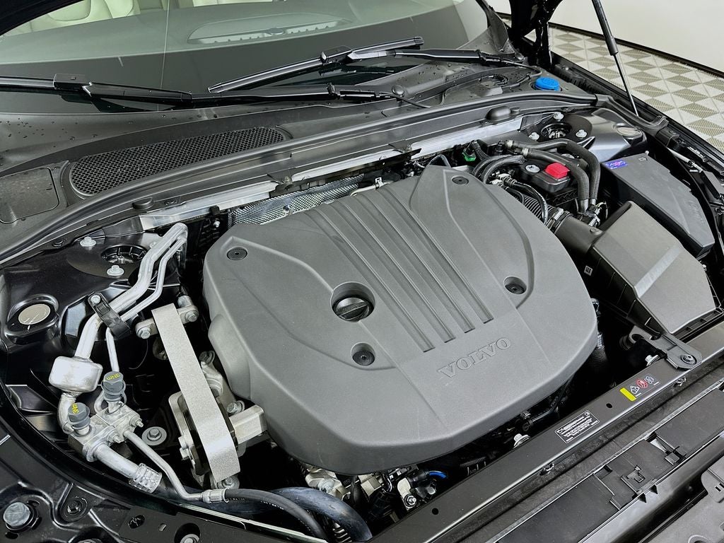 2026 Volvo V60 Cross Country B5 Plus