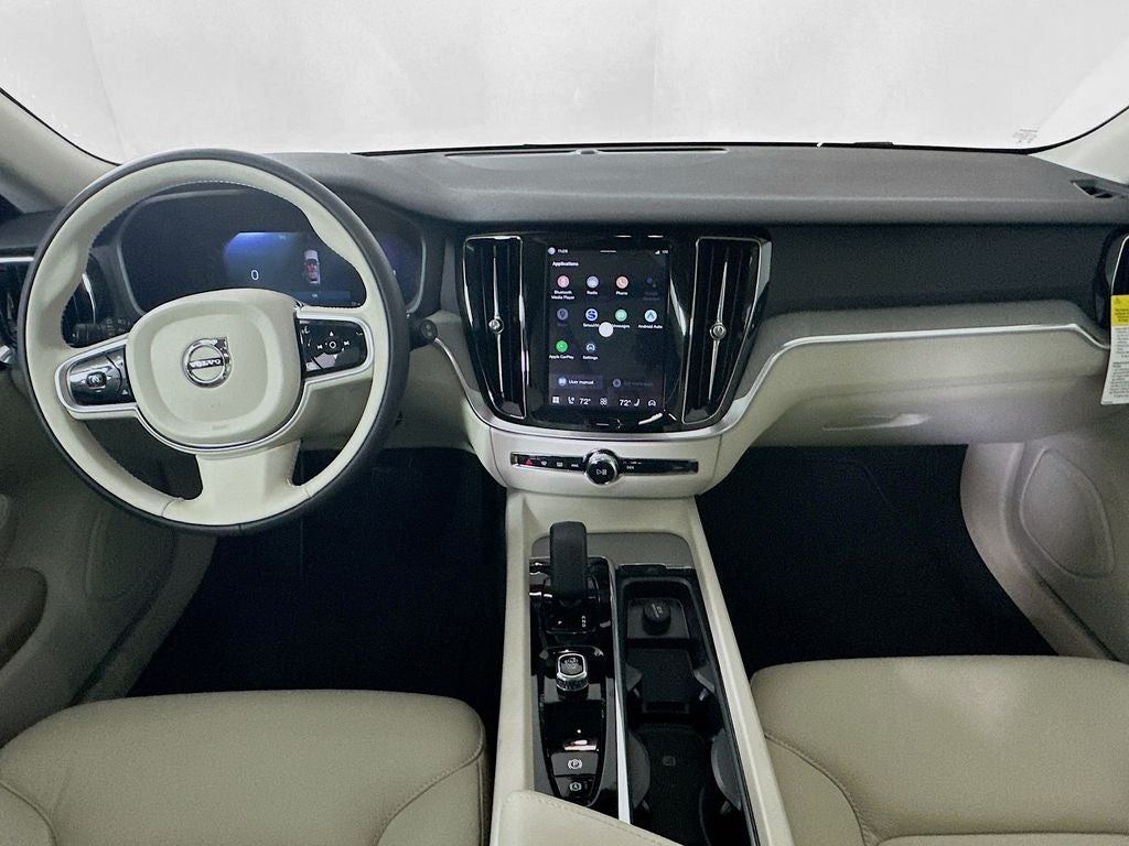 2026 Volvo V60 Cross Country B5 Plus