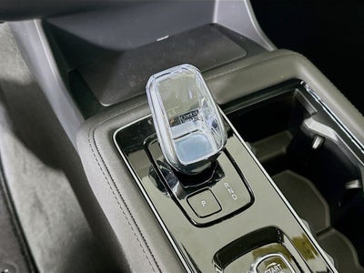 2026 Volvo XC90 B5 Plus