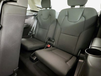 2026 Volvo XC90 B5 Plus