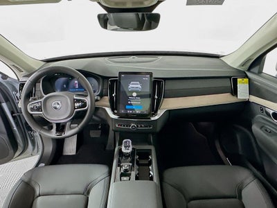 2026 Volvo XC90 B5 Plus