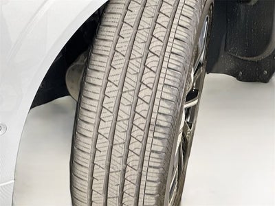 2026 Volvo XC60 Plus