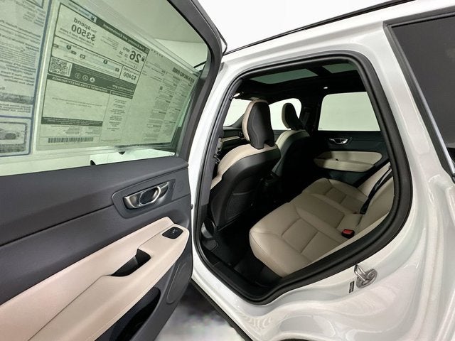 2026 Volvo XC60 Core