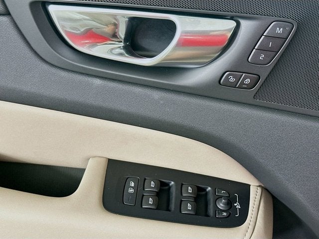 2026 Volvo XC60 Core