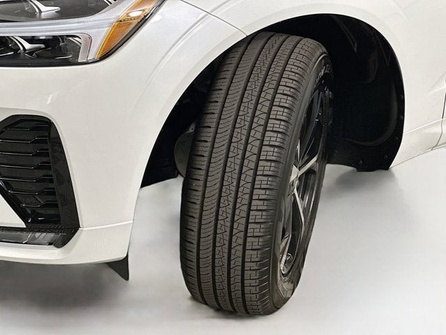 2026 Volvo XC60 Core