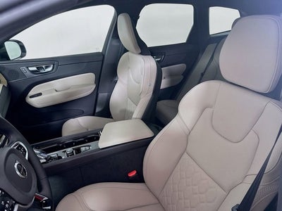 2026 Volvo XC60 Core
