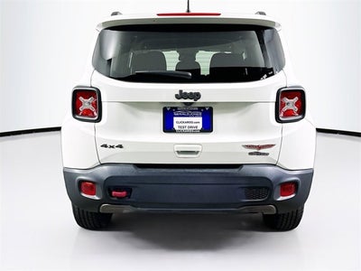 2022 Jeep Renegade Trailhawk