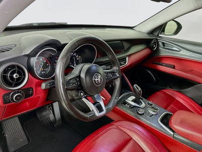 2020 Alfa Romeo Stelvio Base