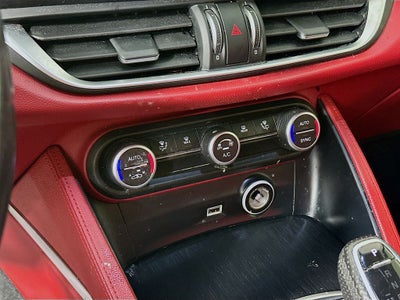 2020 Alfa Romeo Stelvio Base