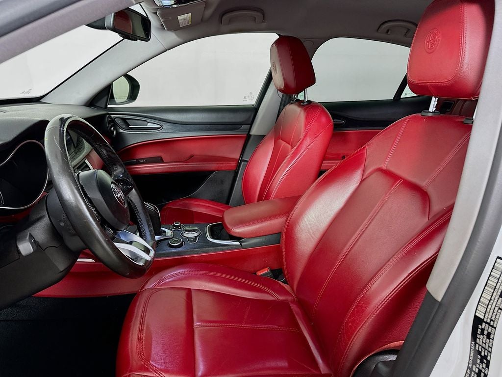 2020 Alfa Romeo Stelvio Base